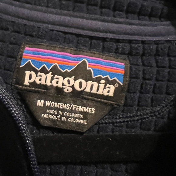 NWT Patagonia R1 Women’s Pullover Medium Navy Brand New - Picture 4 of 5